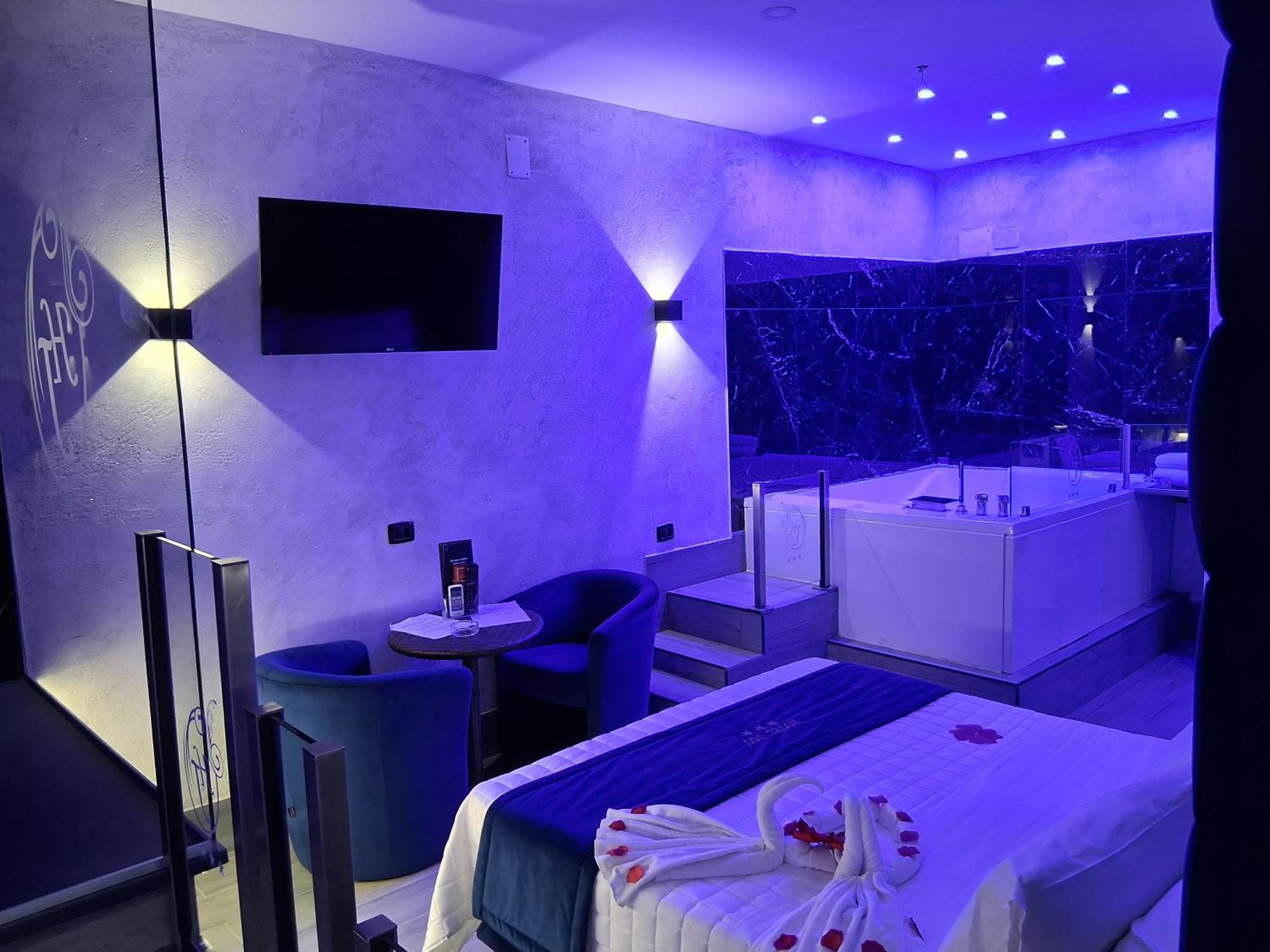 Hotel Joy Кастел Волтурно Екстериор снимка