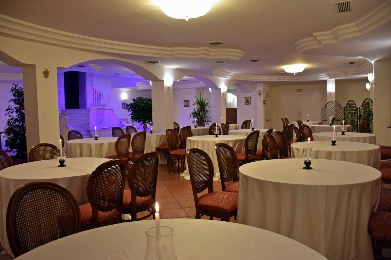 Hotel Joy Кастел Волтурно Екстериор снимка