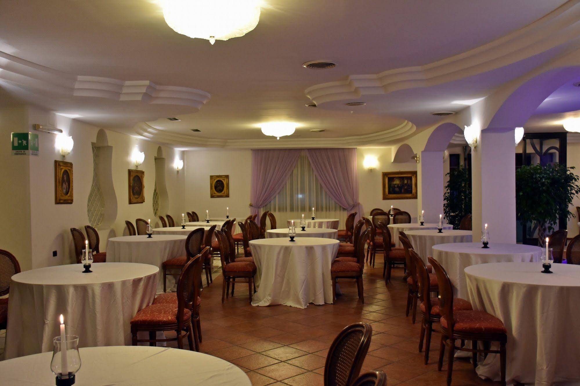 Hotel Joy Кастел Волтурно Екстериор снимка