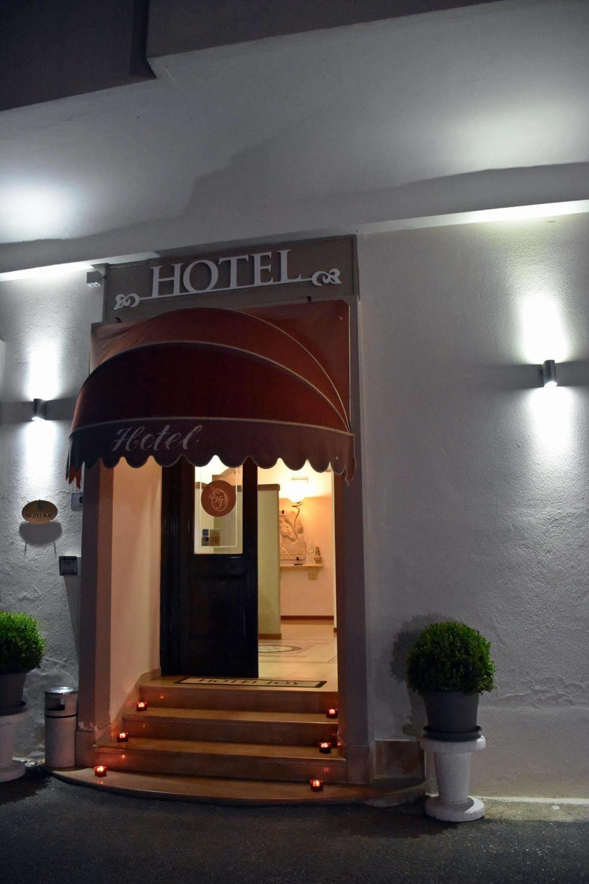 Hotel Joy Кастел Волтурно Екстериор снимка